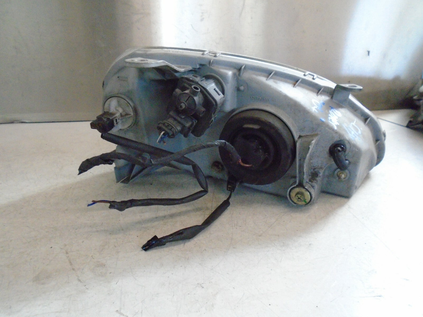 ROVER CITY ROVER 2004 NS PASSENGER SIDE HEADLIGHT HEADLAMP