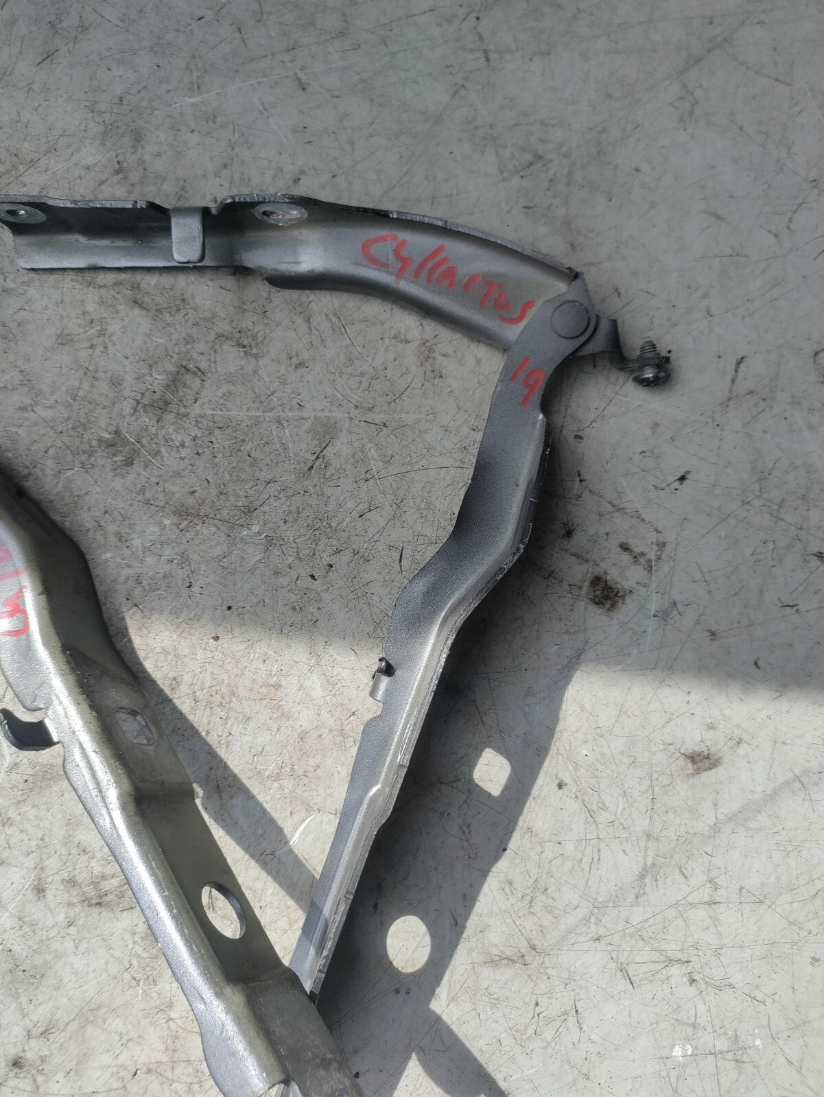 2019 CITROEN C4 CACTUS BONNET HINGE PAIR