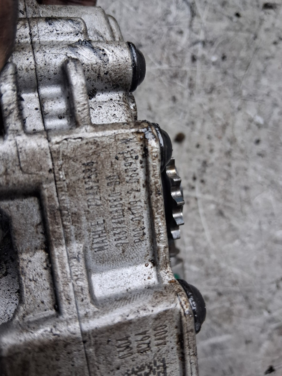 CITROEN C4 MK3 2023 1.2 PETROL ENGINE OIL PUMP 9837408880