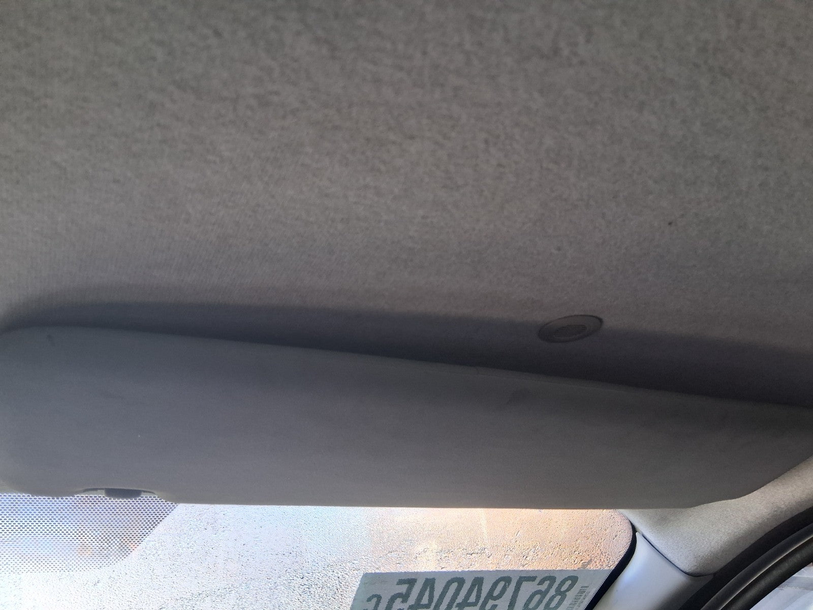 2017 VAUXHALL VIVARO MK2 OSF DRIVER SIDE FRONT RIGHT SUN VISOR SHADE