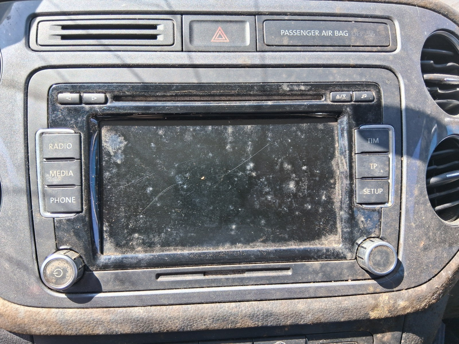 2013 VW VOLKSWAGEN TIGUAN MK1 RADIO CD PLAYER STEREO HEAD UNIT