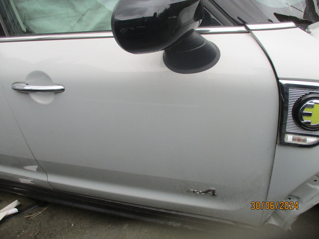 BMW MINI COUNTRYMAN F60 2021 OS DRIVER SIDE FRONT BARE DOOR WHITE SILVER A62