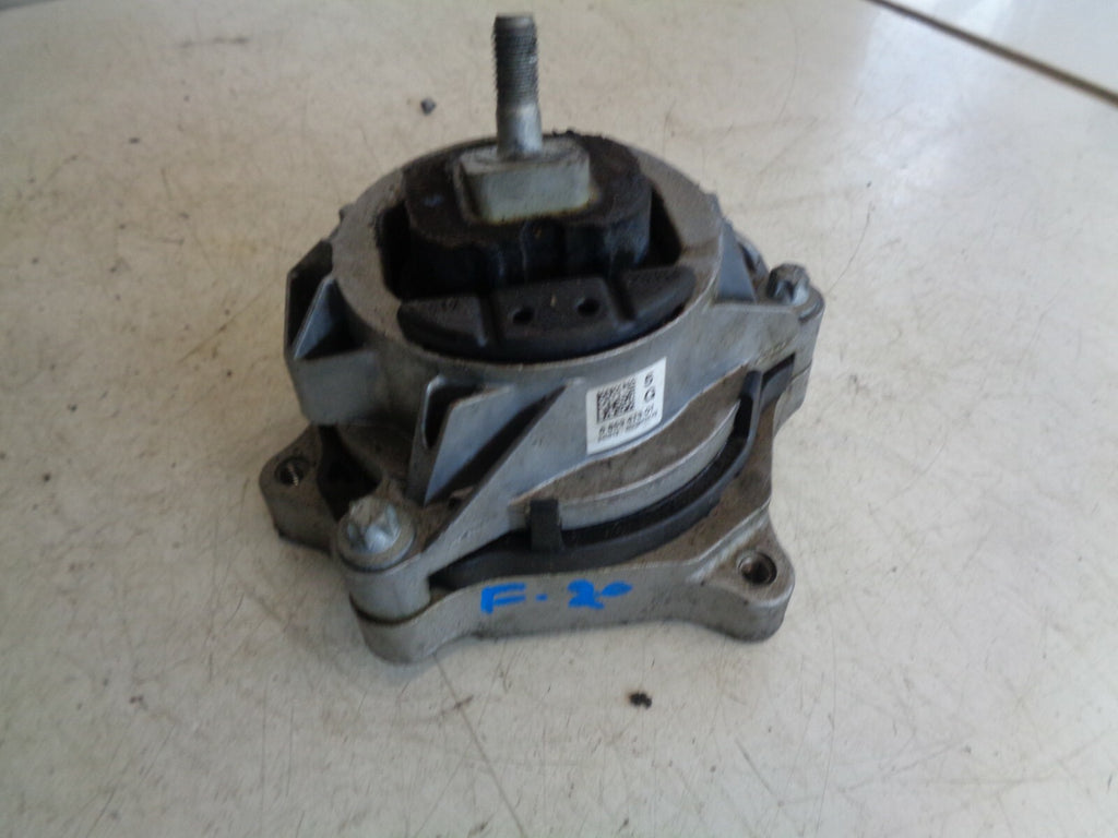 BMW 1 SERIES F20 LCI FACELIFT 2019 NS PASSENGER SIDE ENGINE MOUNT 6859413