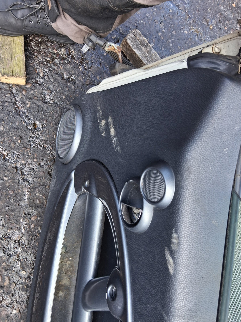 2003 BMW MINI COOPER R50 OSF DRIVER SIDE FRONT RIGHT COMPLETE DOOR