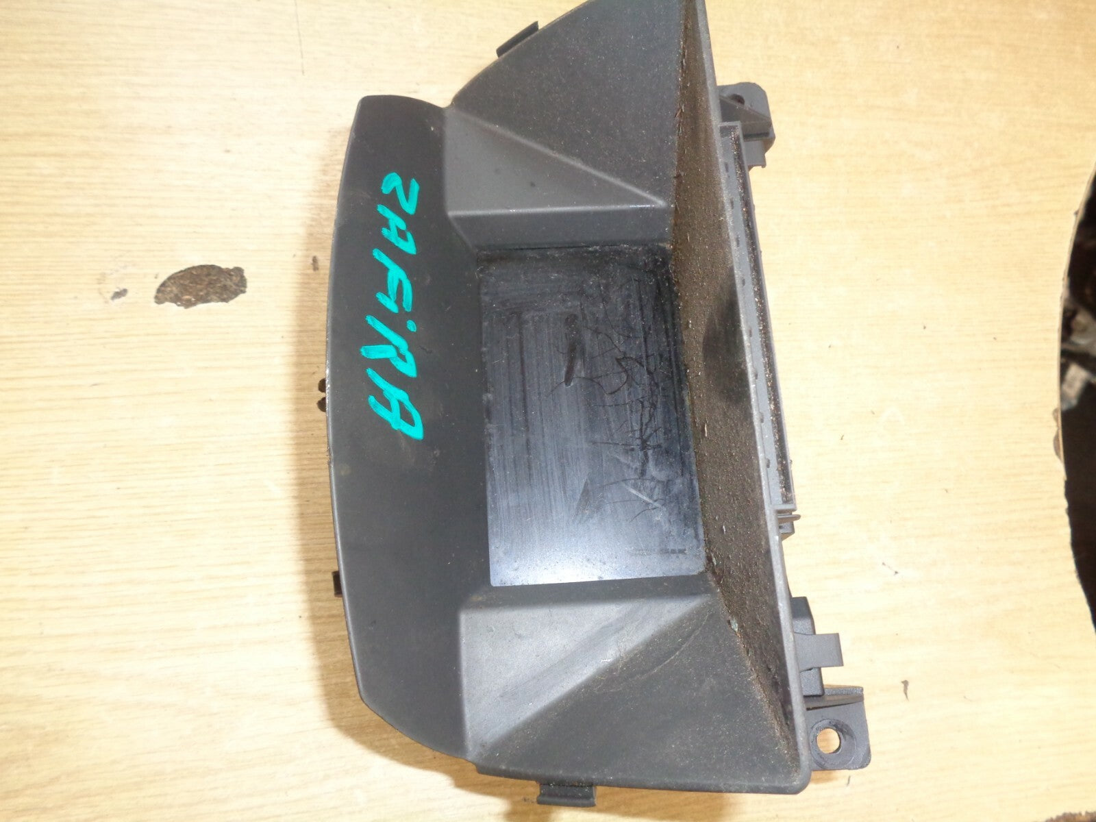 VAUXHALL ZAFIRA B MIDDLE CENTRE DASH CLOCK DISPLAY 13275085
