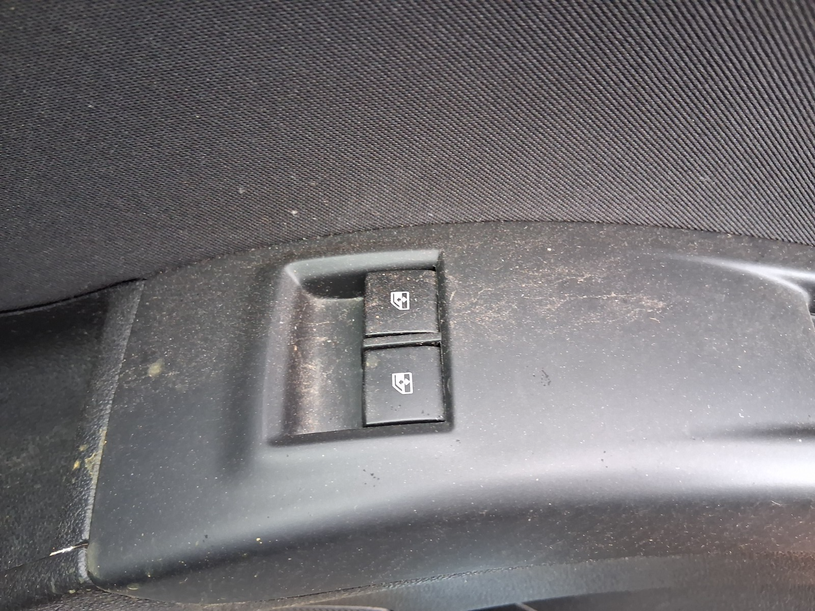 2017 VAUXHALL MERIVA B MK2 OSF DRIVER SIDE FRONT RIGHT WINDOW CONTROL SWITCH
