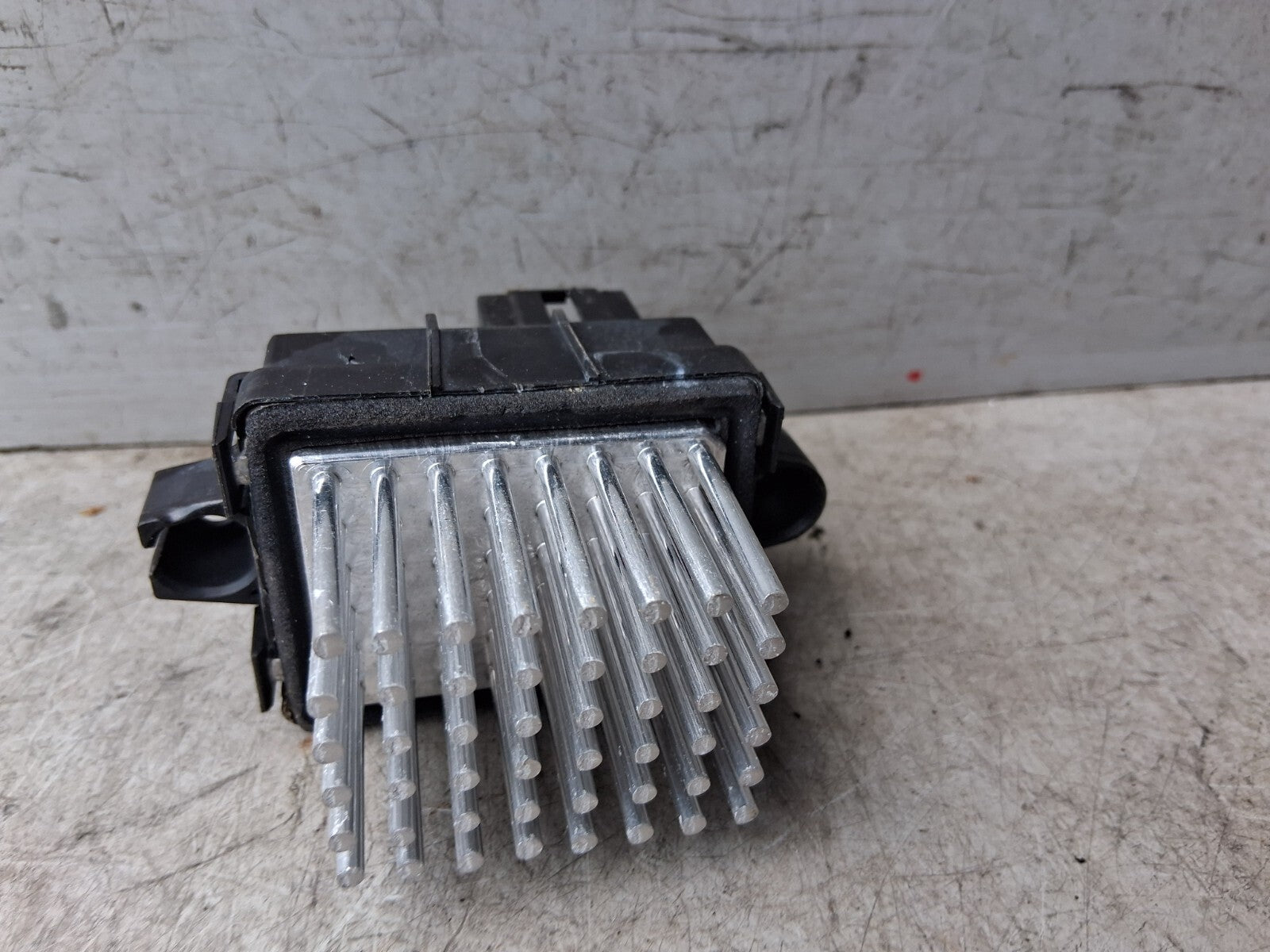 2012 VAUXHALL ASTRA J HEATER BLOWER FAN MOTOR RESISTOR 13503201