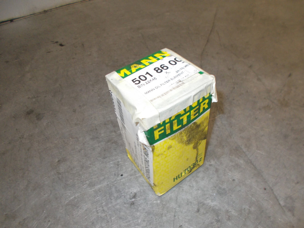MANN OIL FILTER ELEMENT WHITE (DAMAGED) 501860049