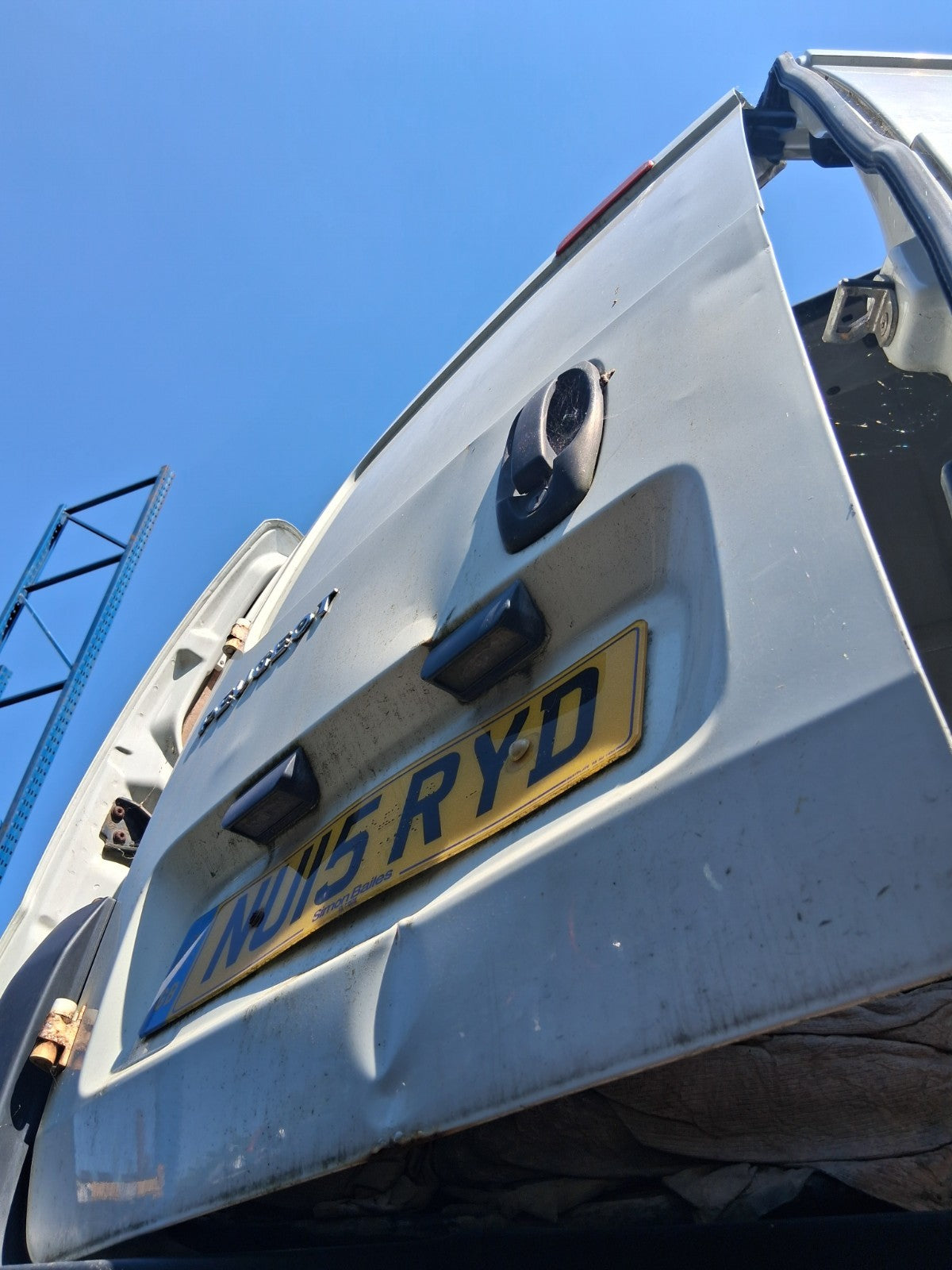 PEUGEOT BIPPER 2015 NSR PASSENGER SIDE REAR COMPLETE DOOR WHITE