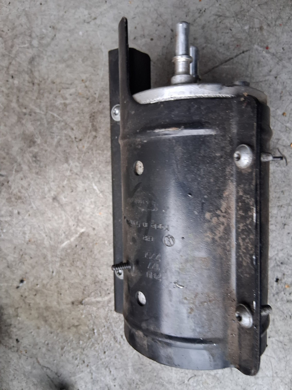 2022 VOLKSWAGEN CRAFTER MK2 2.0 DIESEL FUEL FILTER HOUSING 2N0127225