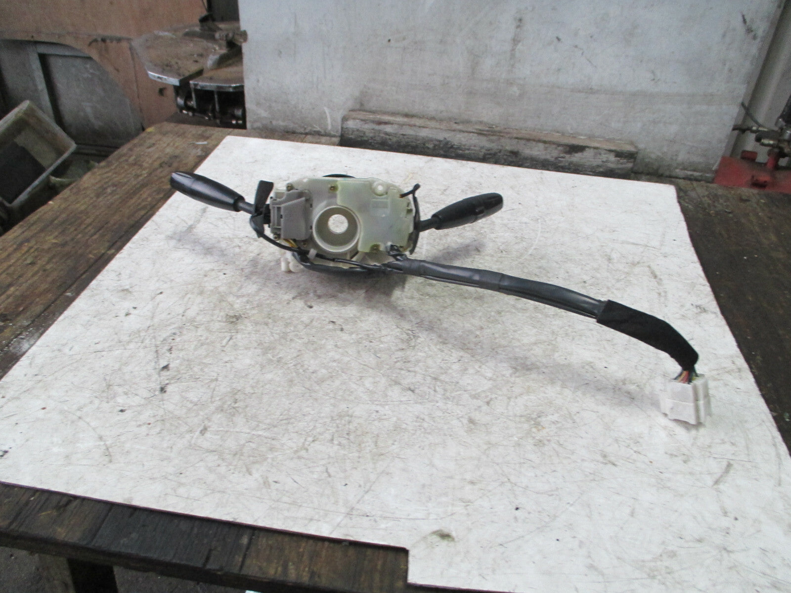 KIA SEDONA 2004 MK1 INDICATOR WIPER STLAK SWITCH SQUIB