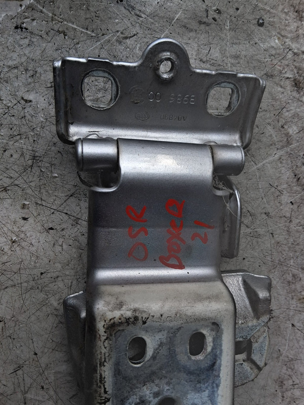 2021 PEUGEOT BOXER MK3 OSR DRIVER SIDE REAR RIGHT DOOR PAIR OF HINGES A048903