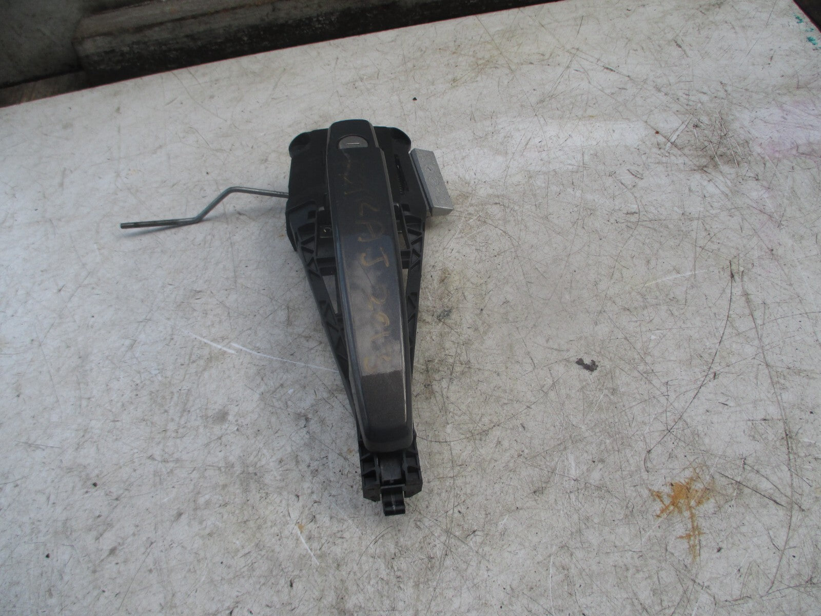 VAUXHALL ASTRA J 2014 OSF DRIVER SIDE EXTERIOR DOOR HANDLE