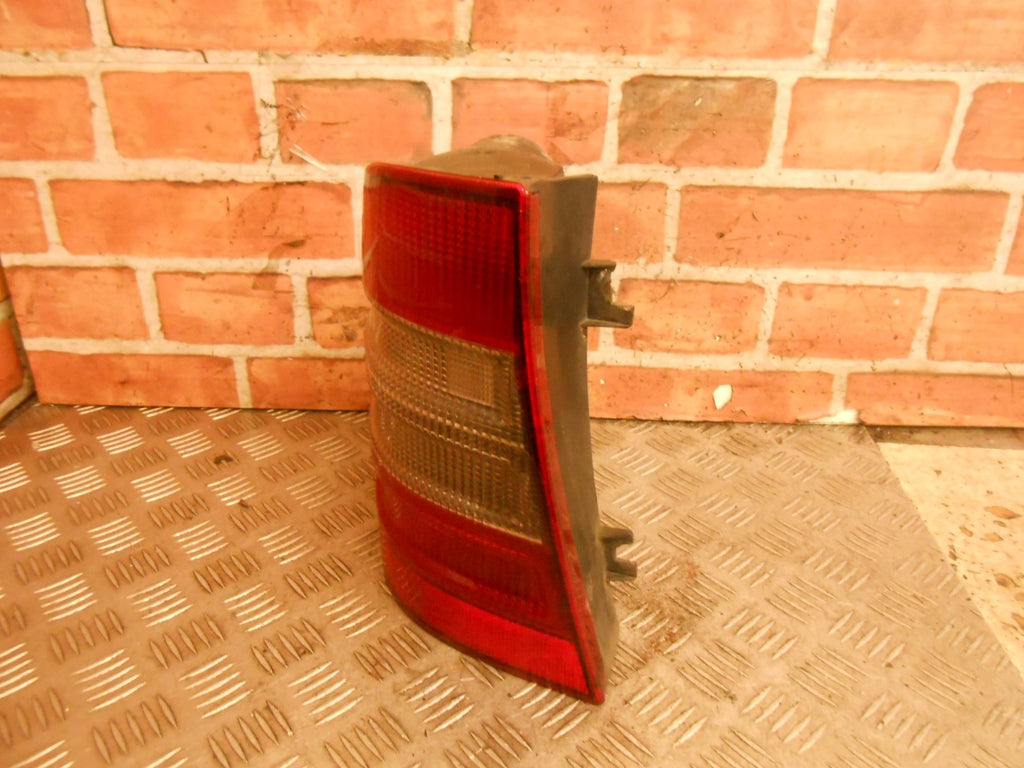 MERCEDES M CLASS W163 2004 NSR PASSENGER SIDE REAR LIGHT ASSEMBLY A1638200164