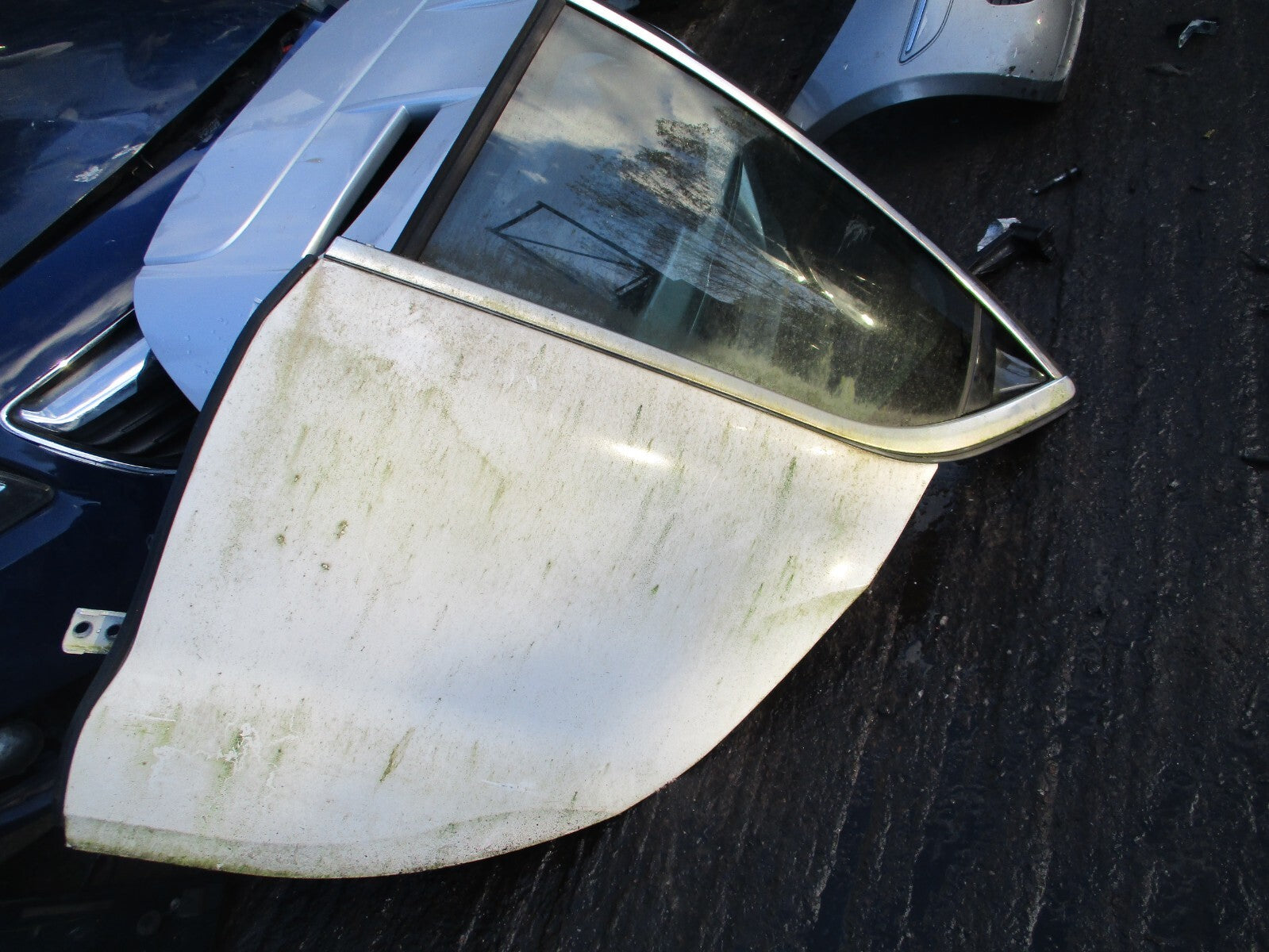CITROEN DS4 2016 HATCHBACK NSR PASSENGER SIDE REAR COMPLETE DOOR WHITE EWP