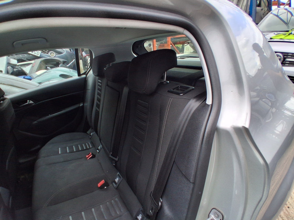 2014 PEUGEOT 308 MK2 HATCH REAR COMPLETE BACK AND BENCH SEAT
