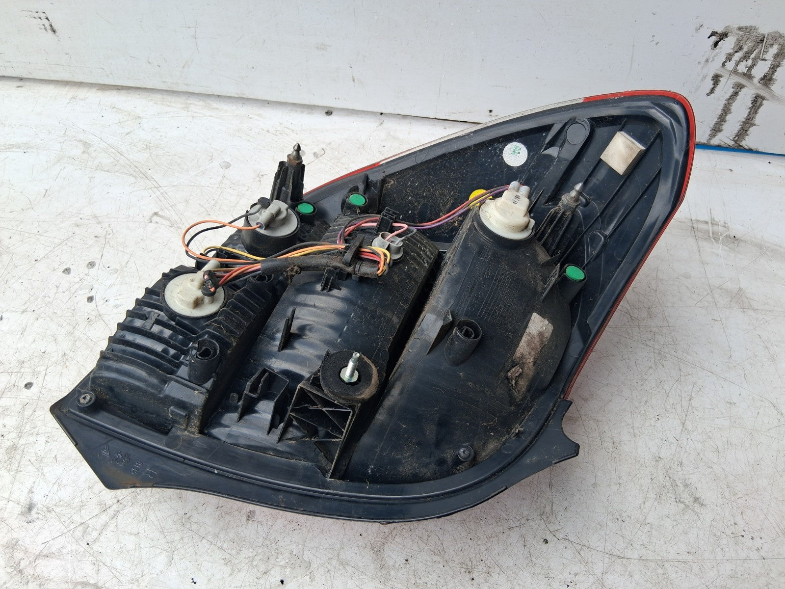 2016 PEUGEOT 108 CITROEN C1 OSR DRIVER SIDE REAR RIGHT TAIL LIGHT LAMP