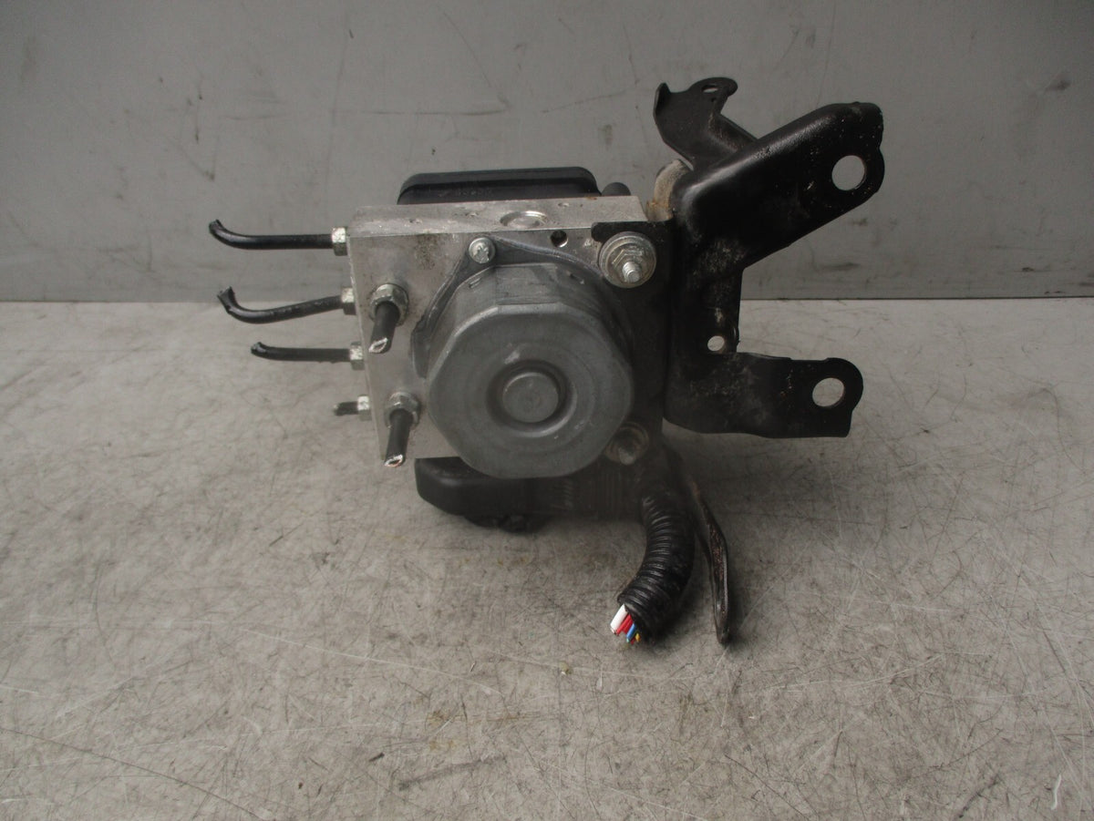 2019 TOYOTA AYGO MK2 1.0 PETROL ABS PUMP CONTROL MODULE 445400H130