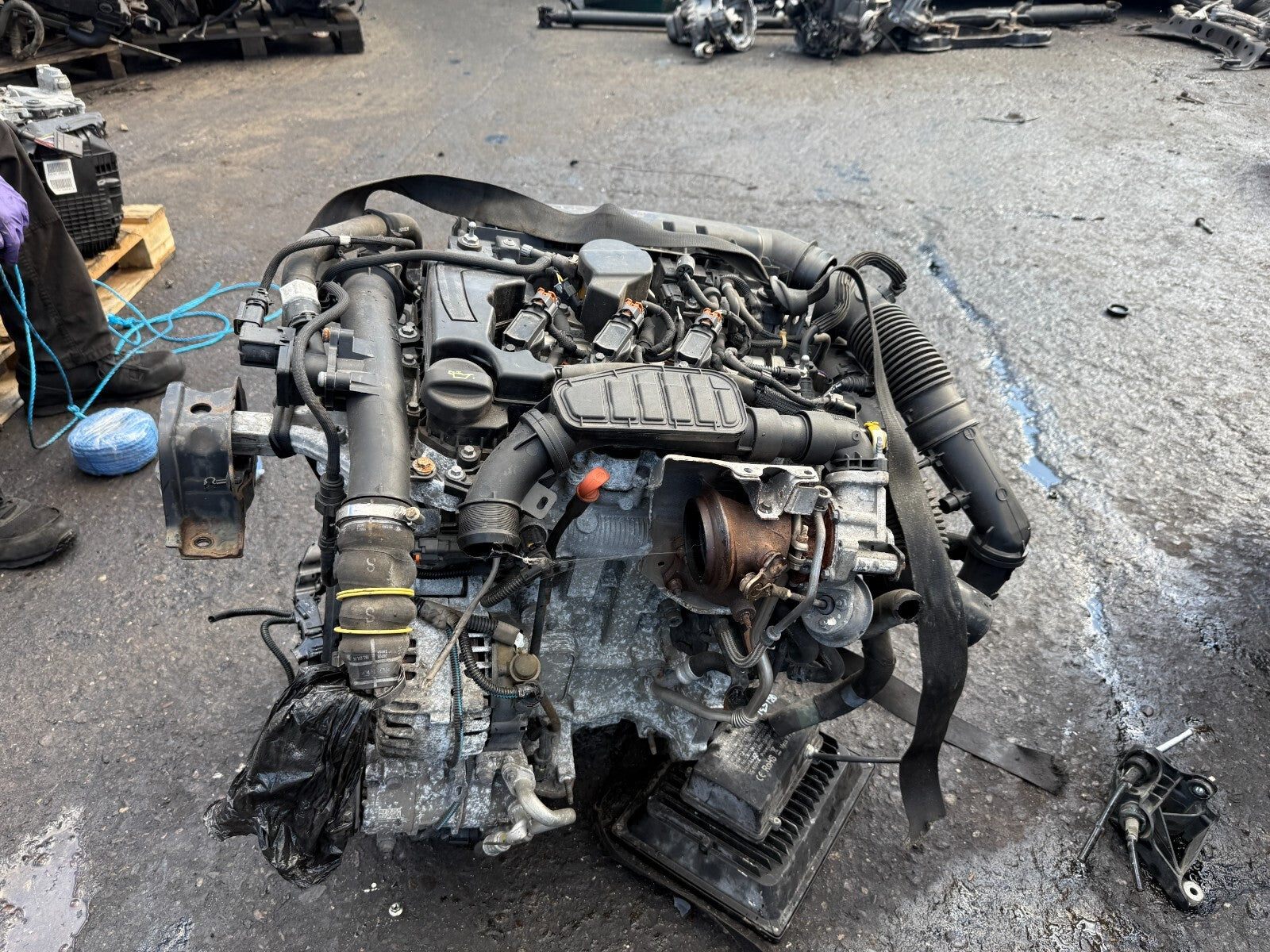 2016 CITROEN DS3 1.2 PETROL ENGINE COMPLETE HN01 DAMAGED
