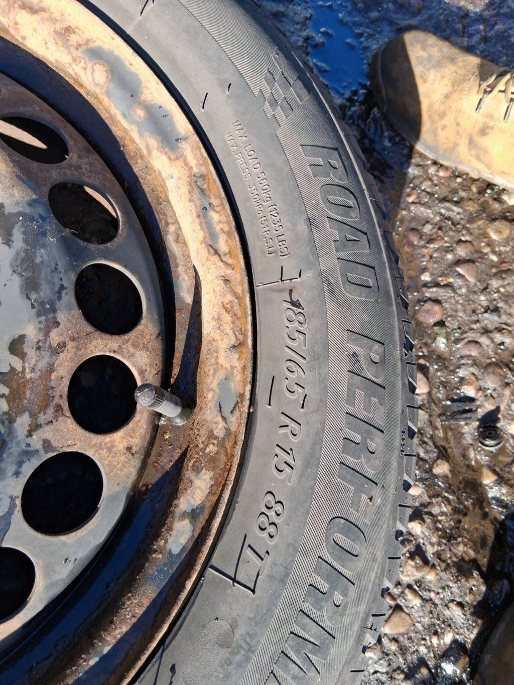 2008 VAUXHALL CORSA D 15 INCH STEEL WHEEL WITH TYRE 185/65R15