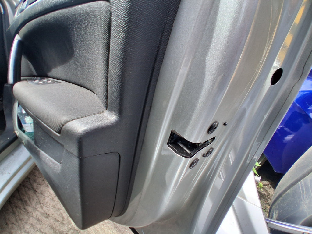 2014 PEUGEOT 308 MK2 OSF DRIVER SIDE FRONT DOOR LOCK MECHANISM