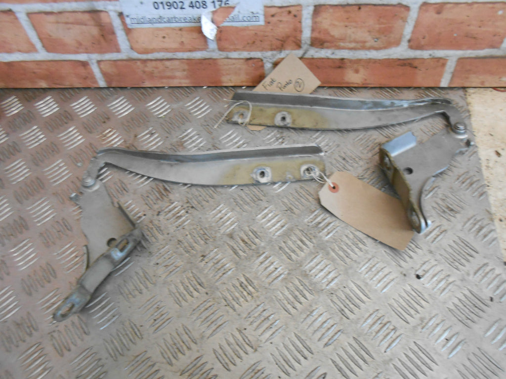 FIAT GRANDE PUNTO 199 2007 PAIR OF BONNET HINGES OS & NS DRIVER & PASSENGER SIDE