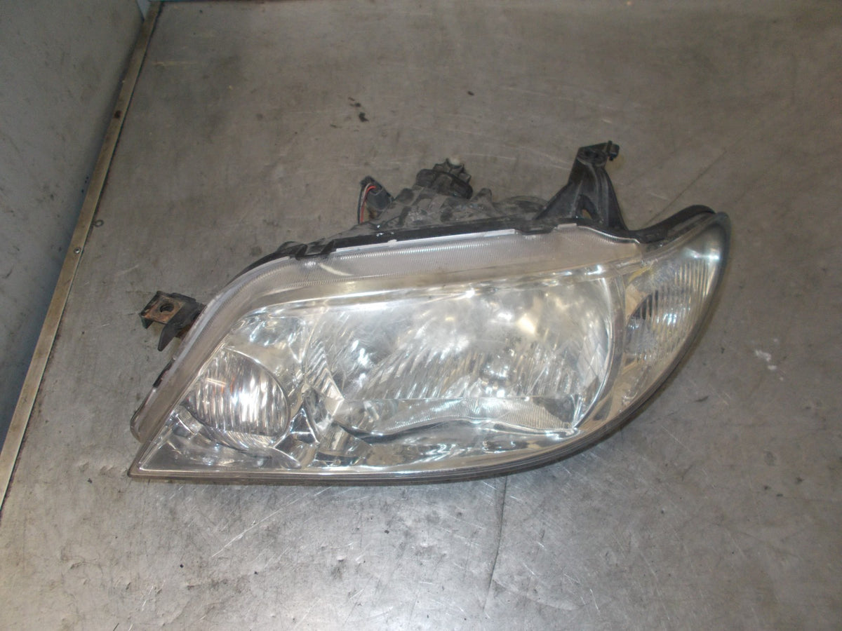 MAZDA 323 2002 MK6 HATCHBACK NS PASSENGER SIDE HEADLIGHT