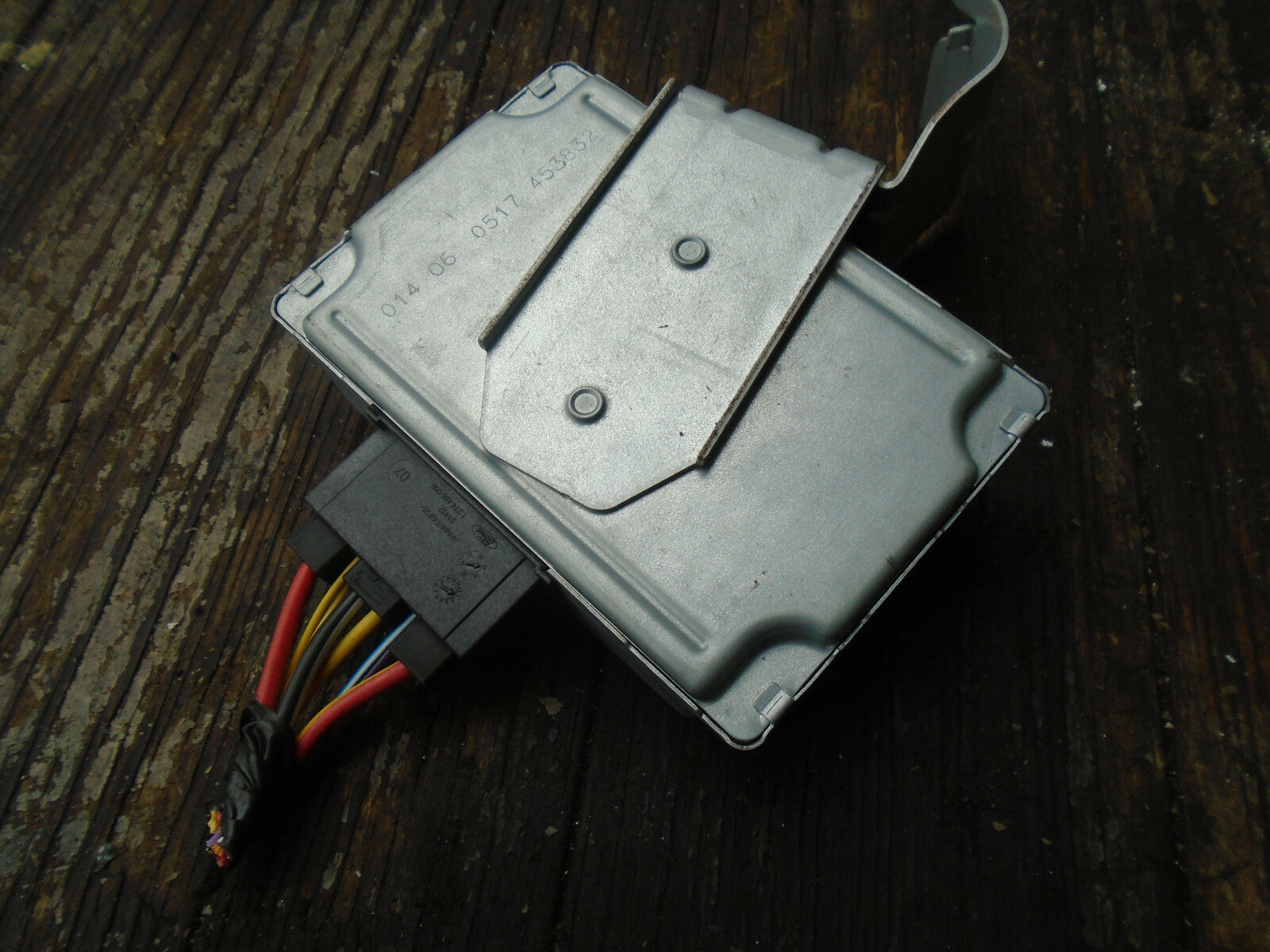 FORD FOCUS MK3 2017 VOLTAGE STABILISATION CONTROL MODULE BV6T14B526BC