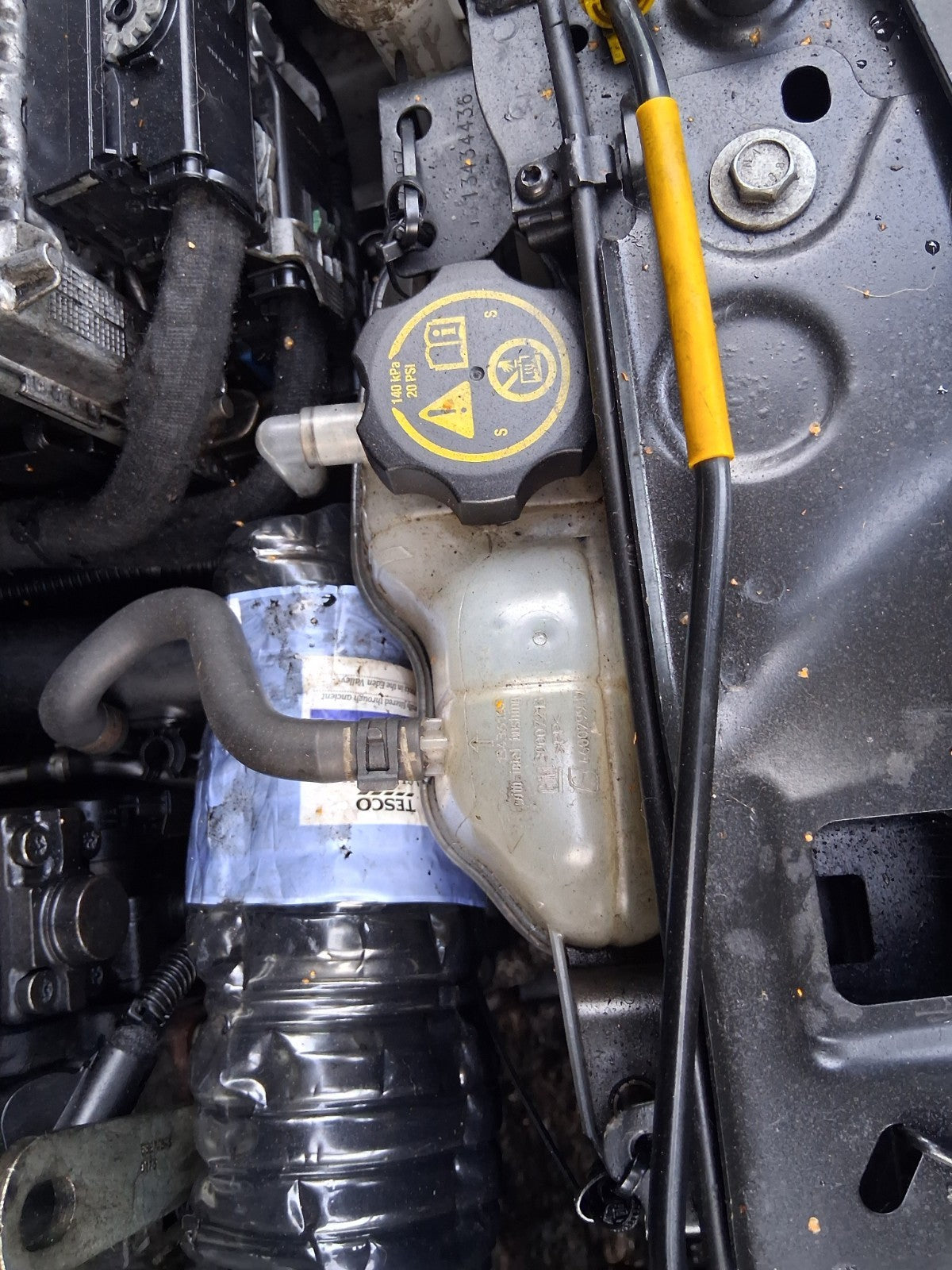 2018 VAUXHALL CORSA E CORSA VAN 1.5 DIESEL FRONT WINDSCREEN WASHER BOTTLE TANK