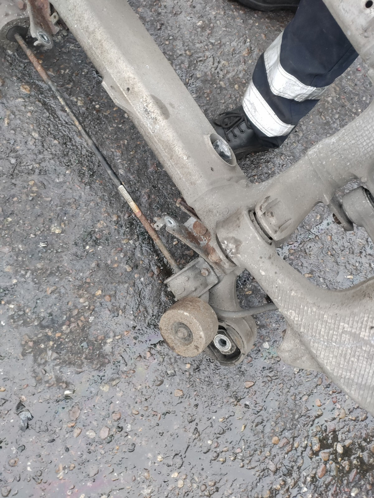 2012 BMW 5 SERIES F10 2.0 DIESEL AUTOMATIC REAR SUB FRAME