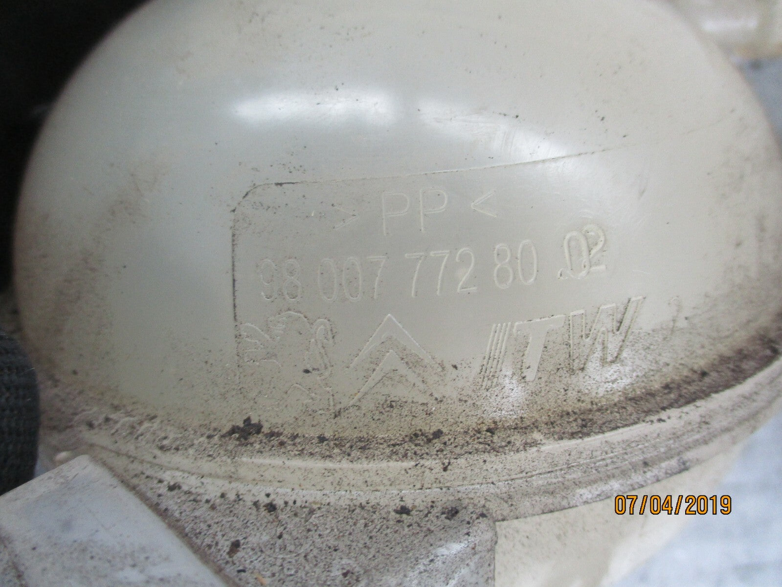 CITROEN DS3 2016 WATER COOLANT EXPANSION TANK 980077728002