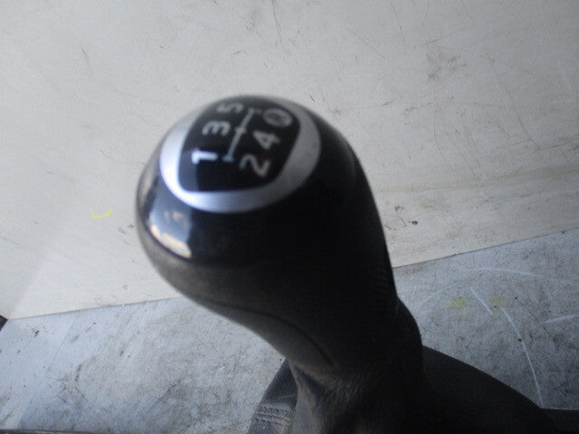 2015 VOLKSWAGEN UP 5 SPEED MANUAL 1.0 PETROL GEAR STICK SHIFTER