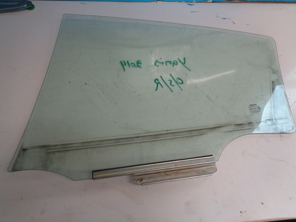 TOYOTA YARIS 2014 MK3 OSR DRIVER SIDE REAR DOOR WINDOW GLASS
