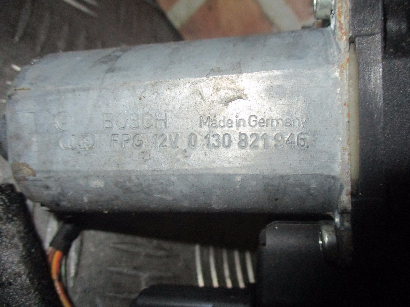 JAGUAR X TYPE X400 2002 NSF PASSENGER SIDE WINDOW MOTOR AND LINKAGES 0130821946