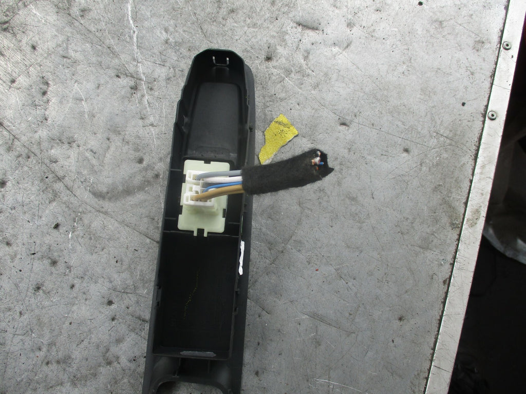 RENAULT CLIO X98 MK4 DOOR TRIM COVER 809611006R
