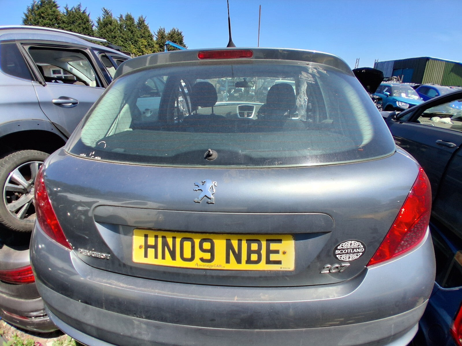 2009 PEUGEOT 207 NSF PASSENGER SIDE FRONT COMPLETE DOOR GRIS THORIUM METALLIC
