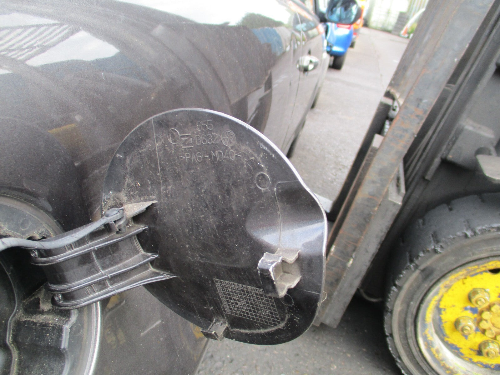 2015 ALFA ROMEO MITO FUEL FILLER FLAP GREY