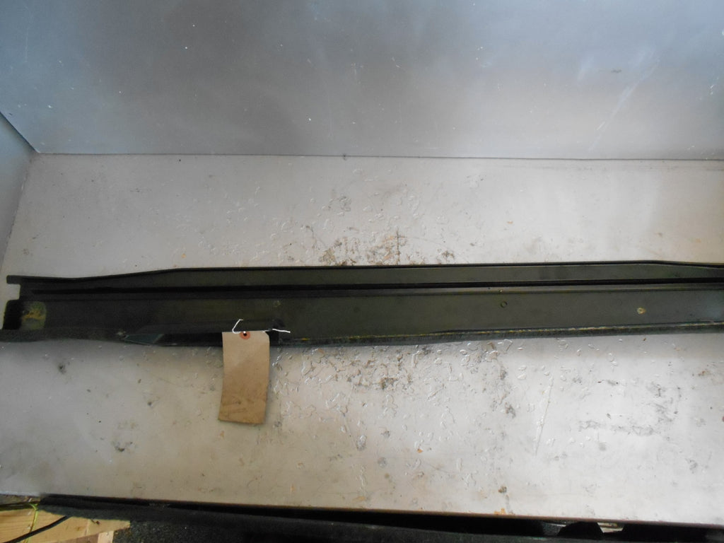 MERCEDES 300SL 1990 DOOR CILL BLACK NSF PASSENGER SIDE 1296800135