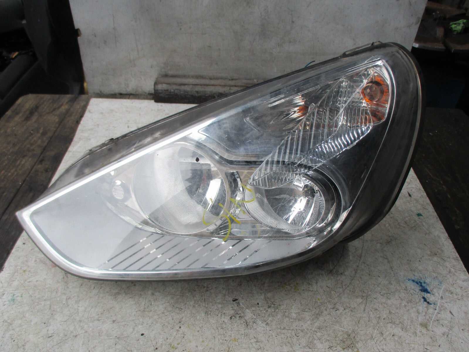 FORD S-MAX 2010 NSF PASSENGER SIDE LEFT FRONT HEADLIGHT 6M2113W030BK