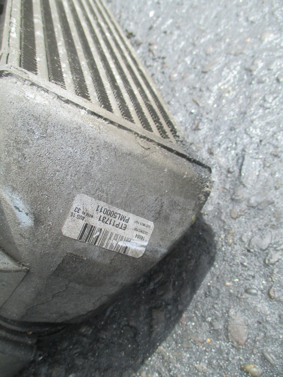 LANDROVER DISCOVERY 3 2008 L319 2.7 DIESEL RADIATOR INTERCOOLER 7H228T000BA RP07