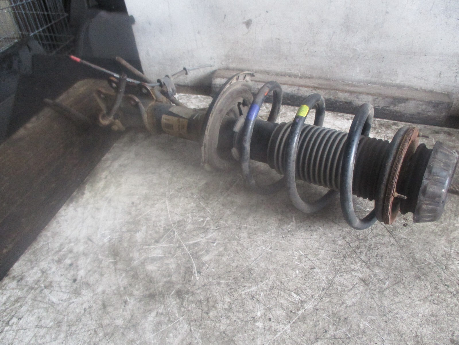 HYUNDAI I20 MK2 2016 1.2 PETROL OSF DRIVER FRONT SHOCK ABSORBER 54604C8000