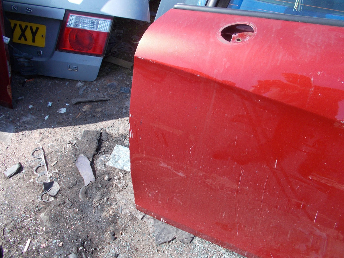 SEAT LEON MK2 1P NSF PASSENGER SIDE FRONT DOOR RUBY RED PEARL LS3X