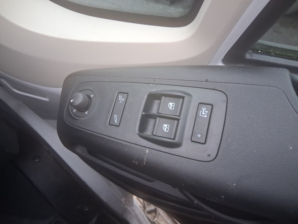 2025 FIAT DUCATO MK3 HIGH ROOF OSF DRIVER SIDE FRONT RIGHT WINDOW SWITCH CONTROL