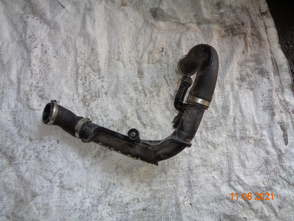 VW VOLKSWAGEN GOLF PLUS 2012 AIR INTAKE INTERCOOLER HOSE PIPE 1K0145770AE 028100