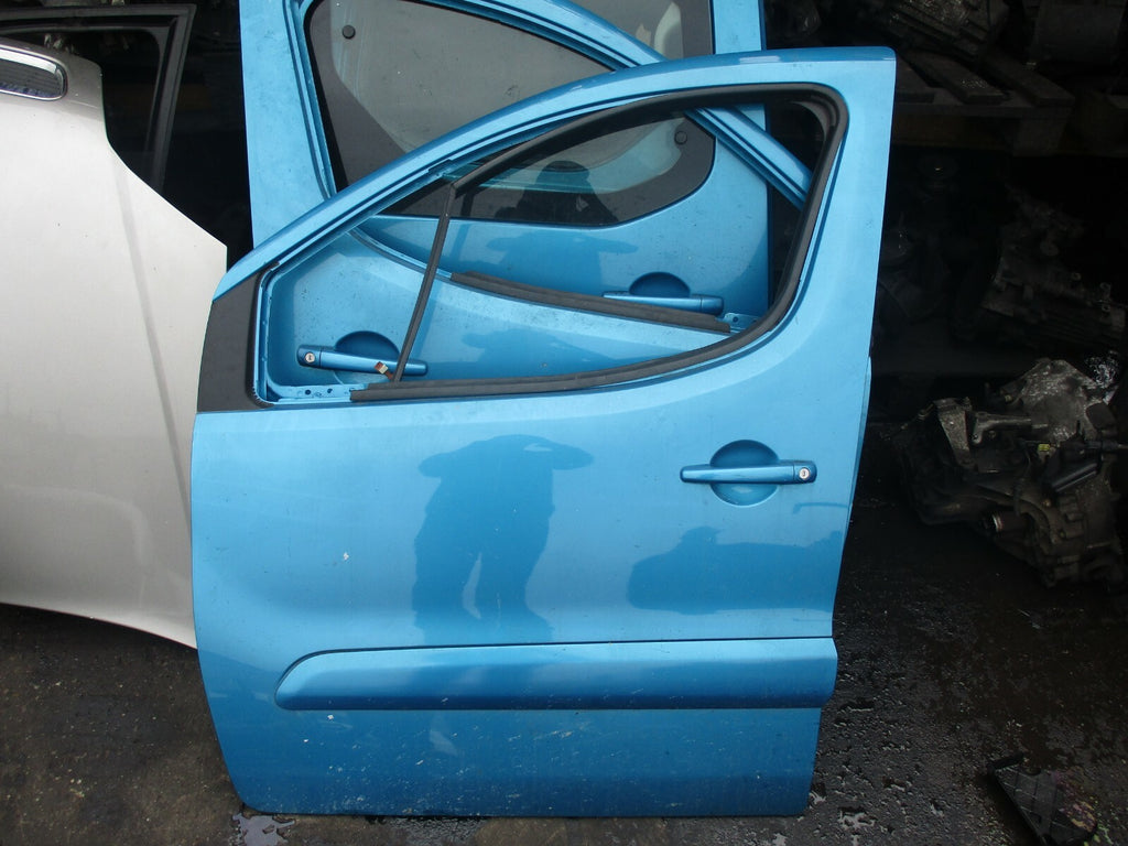 CITROEN BERLINGO MK2 NSF PASSENGER SIDE FRONT BARE DOOR BLUE