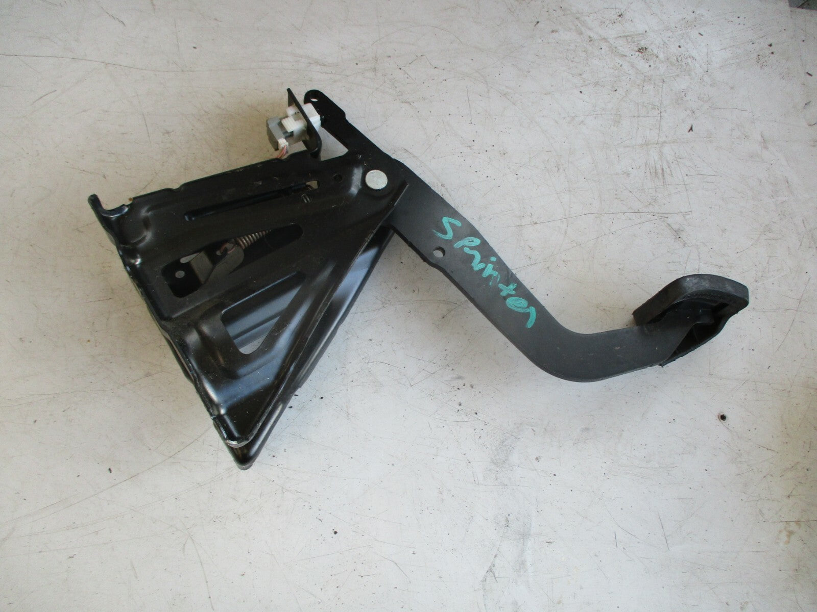 MERCEDES SPRINTER W906 2014 MK2 BRAKE PEDAL A2012920082