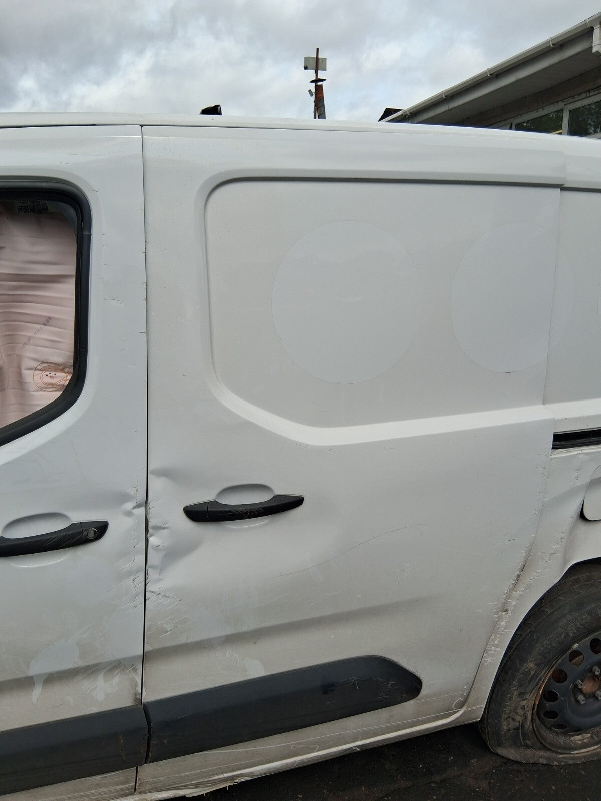 2024 TOYOTA PROACE CITY NS PASSENGER SIDE SLIDING BARE DOOR DAMAGE EPR ICY WHITE
