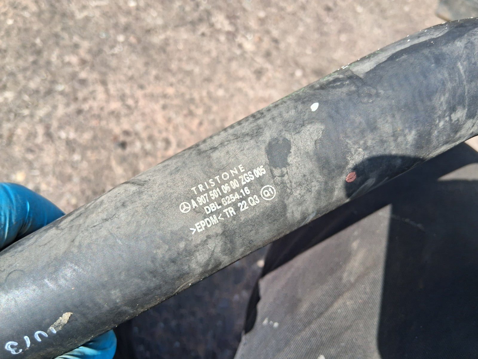 2020 MERCEDES SPRINTER W907 WATER HOSE COOLING HOSE PIPE A9075010600