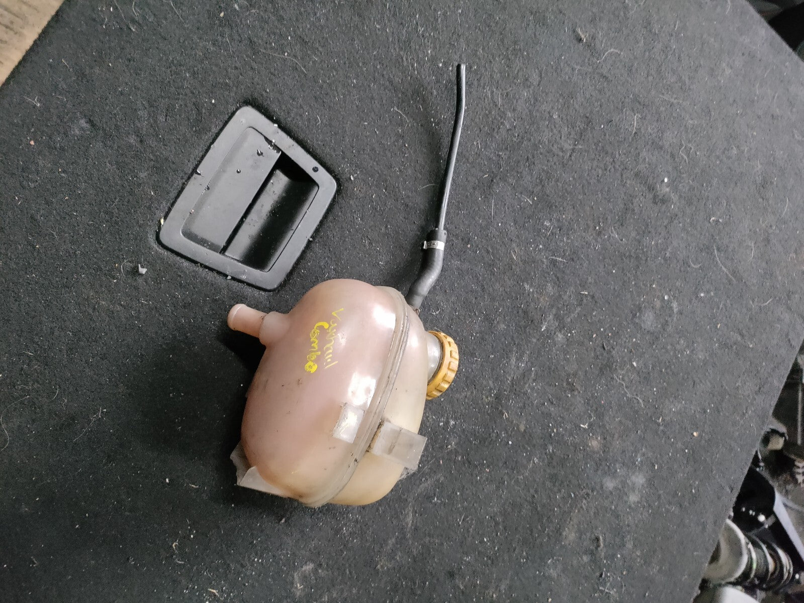 2007 VAUXHALL COMBO C COOLANT EXPANSION TANK