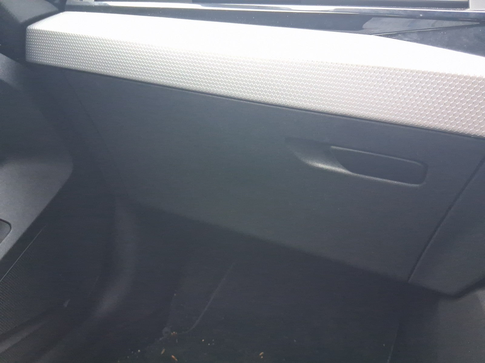 2024 AUDI A1 S LINE MK2 GB FRONT DASHBOARD GLOVE BOX STORAGE COMPARTMENT